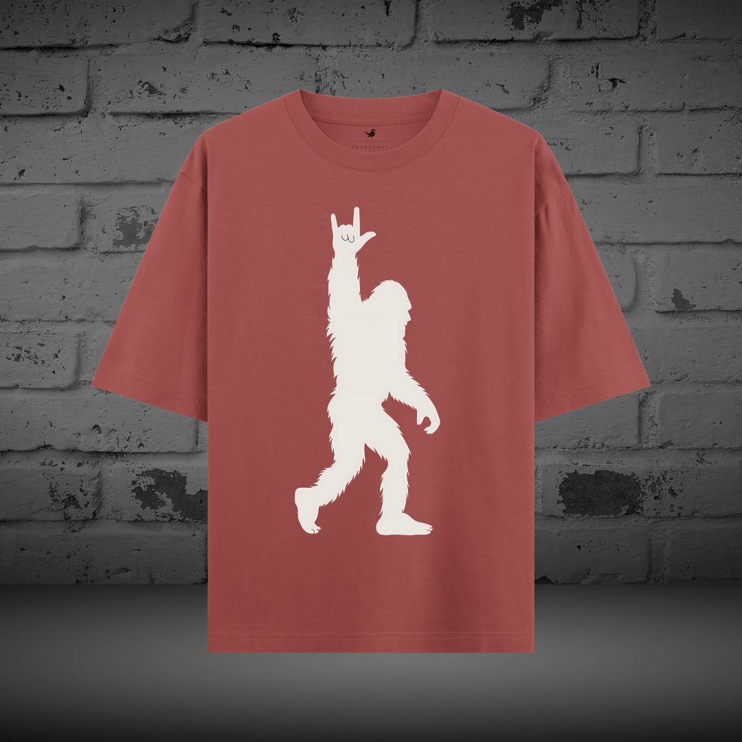 Guerrilla Rockstar Oversized Tee – Rebel in Style!