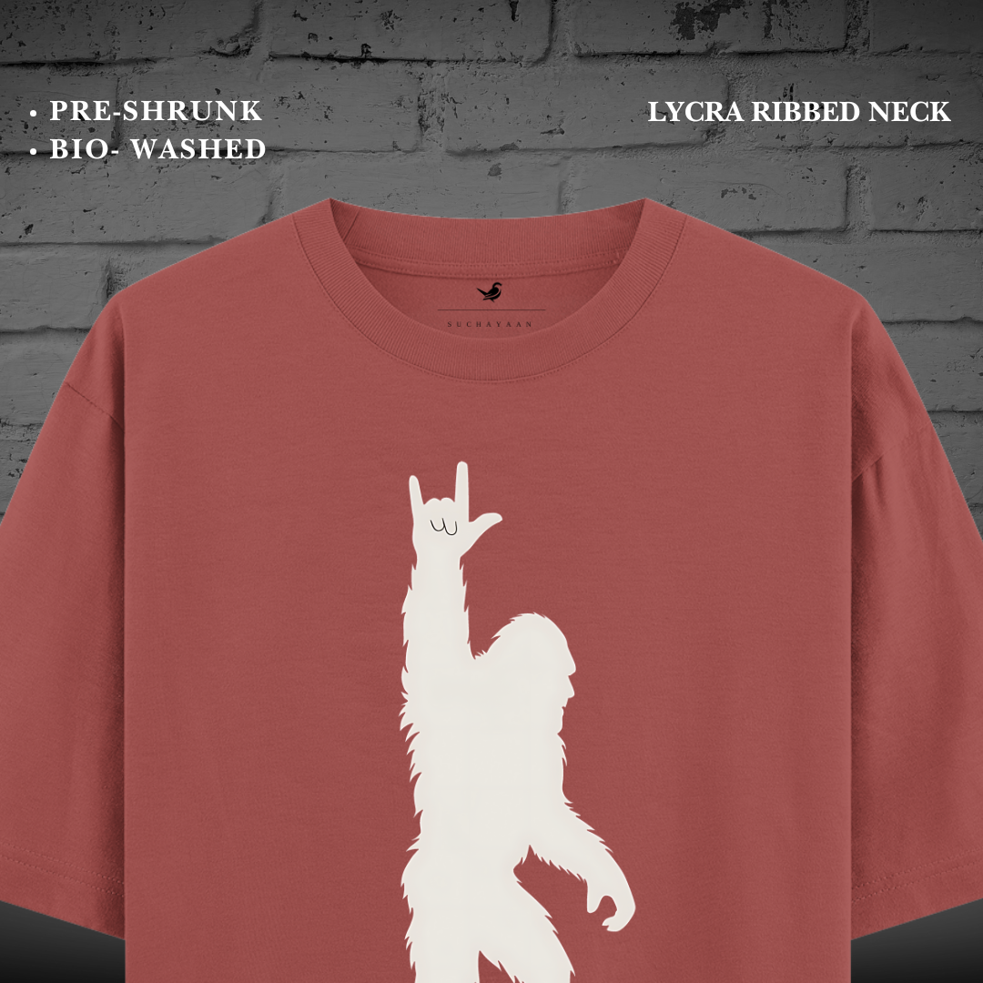 Guerrilla Rockstar Oversized Tee – Rebel in Style!