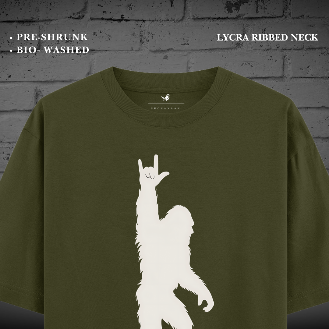 Guerrilla Rockstar Oversized Tee – Rebel in Style!