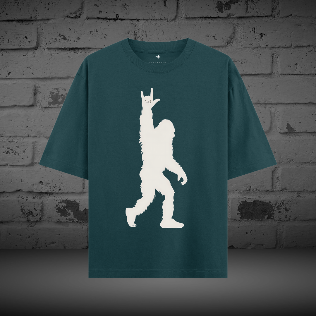 Guerrilla Rockstar Oversized Tee – Rebel in Style!
