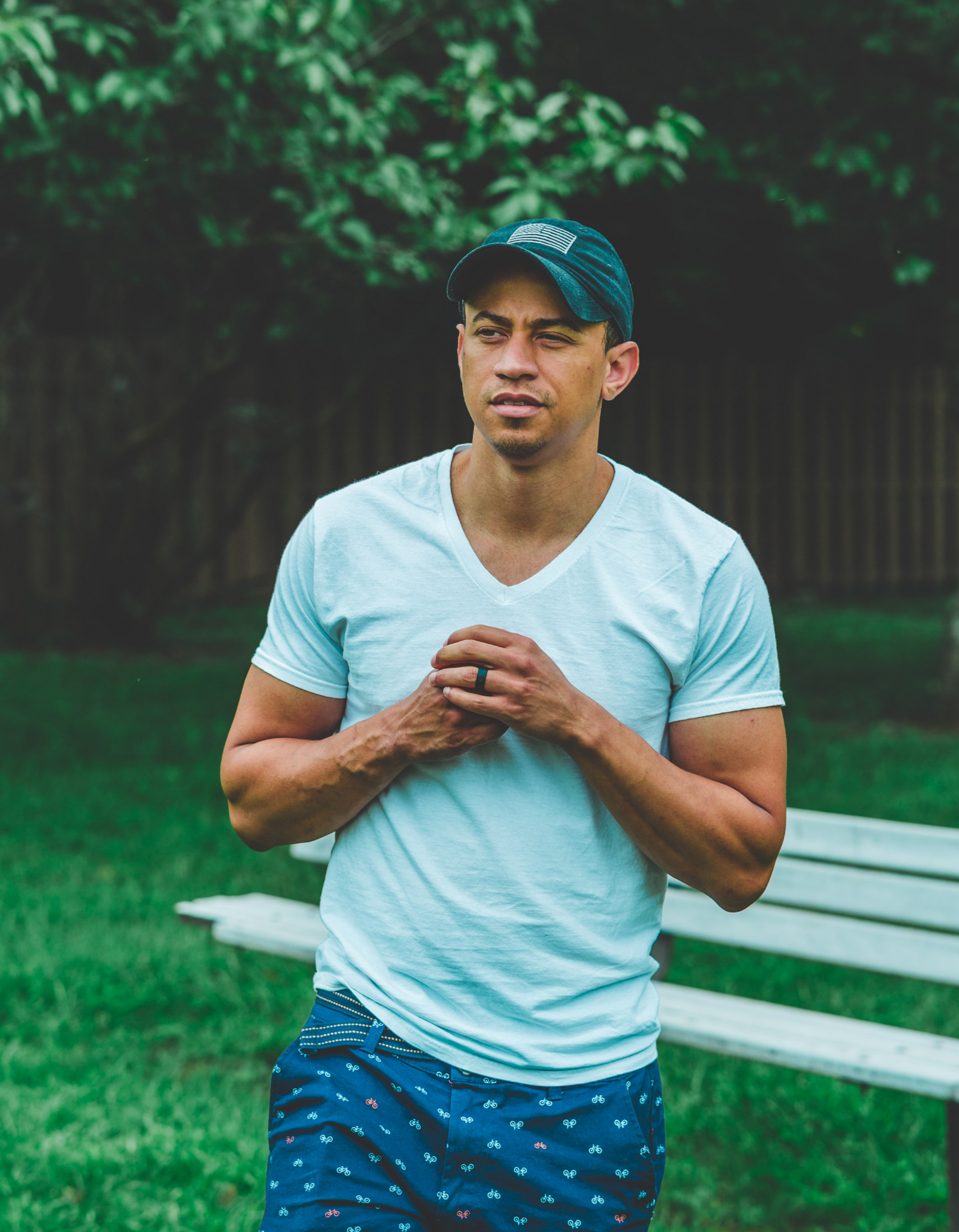 V-Neck Unisex